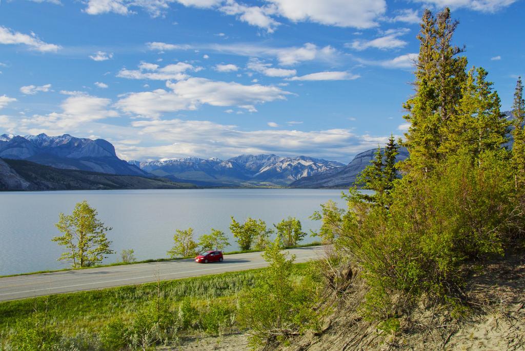 Overlander Mountain Lodge Jasper Eksteriør billede